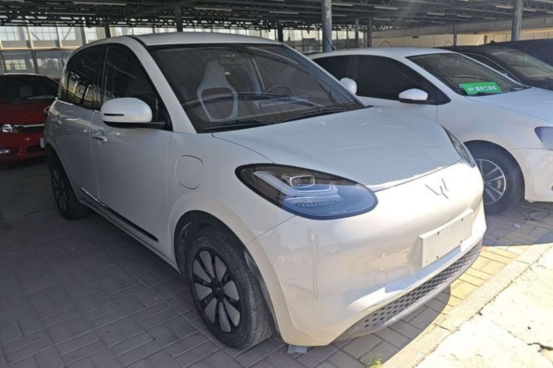 Used Wuling Bingo 2023 333km Enjoy+ Version Front Right 45 Deg