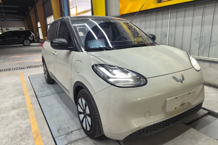 Used Wuling Bingo 2023 410 km Lingxi Deluxe Edition Front Right 45 Deg
