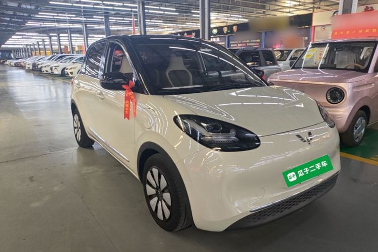 Used Wuling Bingo 2023 333km Enjoy+ Version Front Right 45 Deg