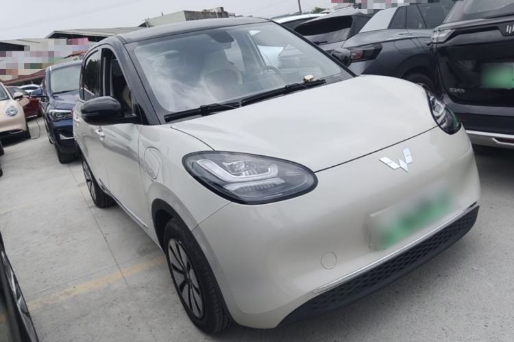 Used Wuling Bingo 2023 410 km Lingxi Deluxe Edition Front Right 45 Deg