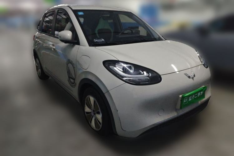 Used Wuling Bingo 2023 333 km Fast-Share Version Front Right 45 Deg