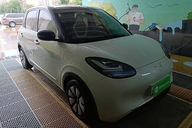 Used Wuling Bingo 2023 333km Enjoy+ Version Front Right 45 Deg