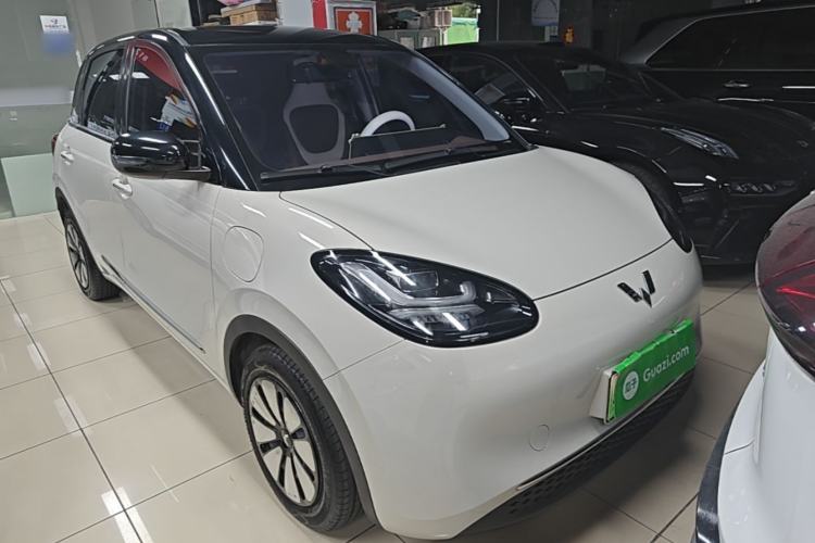 Used Wuling Bingo 2023 333 km Lingxi Connected+ Version Front Right 45 Deg