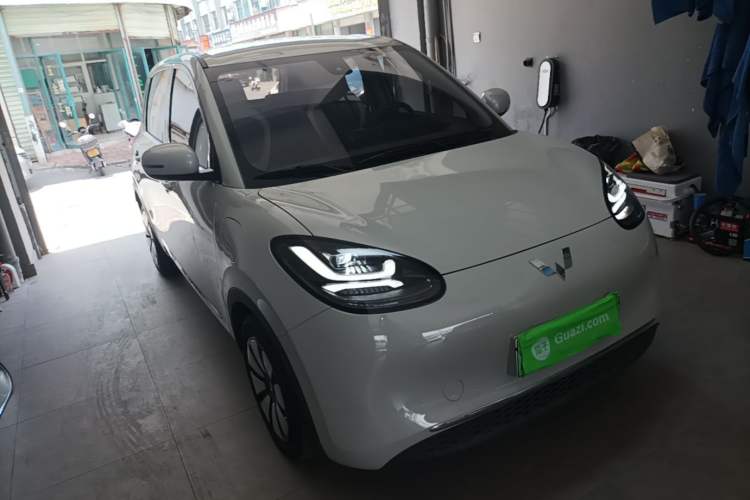 Used Wuling Bingo 2023 333 km Fast-Share Version Front Right 45 Deg