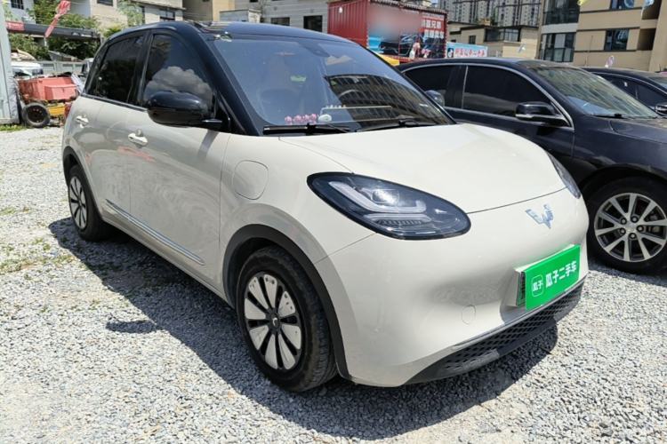 Used Wuling Bingo 2023 333 km Lingxi Connected+ Version Front Right 45 Deg