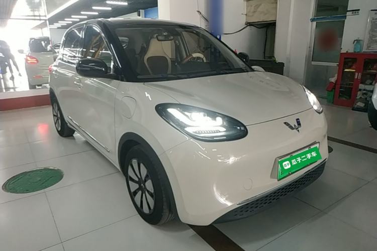Used Wuling Bingo 2023 333 km Enjoyment Version Front Right 45 Deg