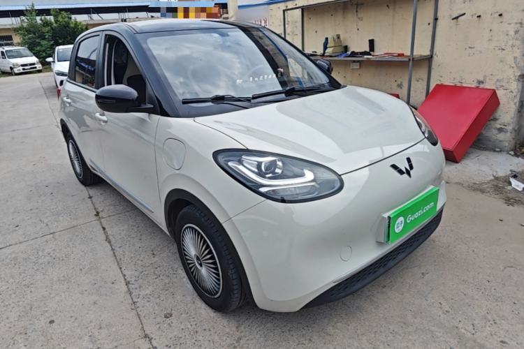 Used Wuling Bingo 2023 333 km Fast-Share Version Front Right 45 Deg
