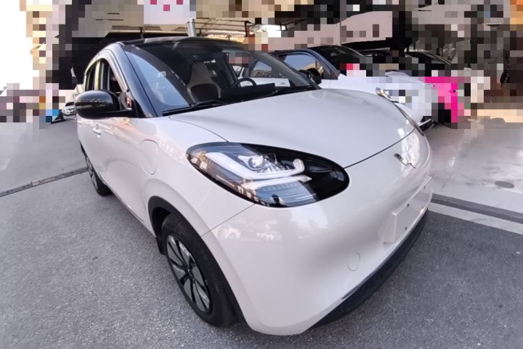Used Wuling Bingo 2023 410 km Lingxi Deluxe Edition Front Right 45 Deg