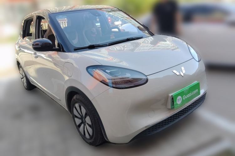 Used Wuling Bingo 2023 333 km Lingxi Connected Version Front Right 45 Deg