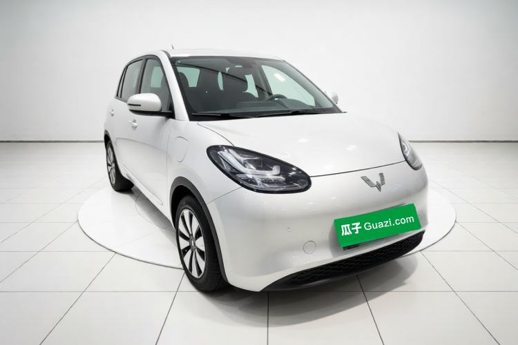Used Wuling Bingo 2023 333 km Enjoyment Version Front Right 45 Deg