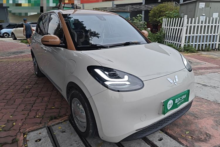 Used Wuling Bingo 2023 333 km Lingxi Connected Version Front Right 45 Deg