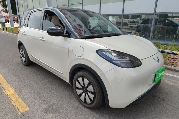 Used Wuling Bingo 2023 333 km Lingxi Connected+ Version Front Right 45 Deg