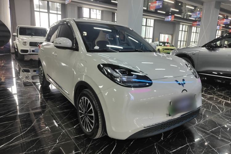 Used Wuling Bingo 2023 333km Enjoy+ Version Front Right 45 Deg