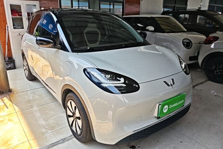 Used Wuling Bingo 2023 333km Enjoy+ Version Front Right 45 Deg