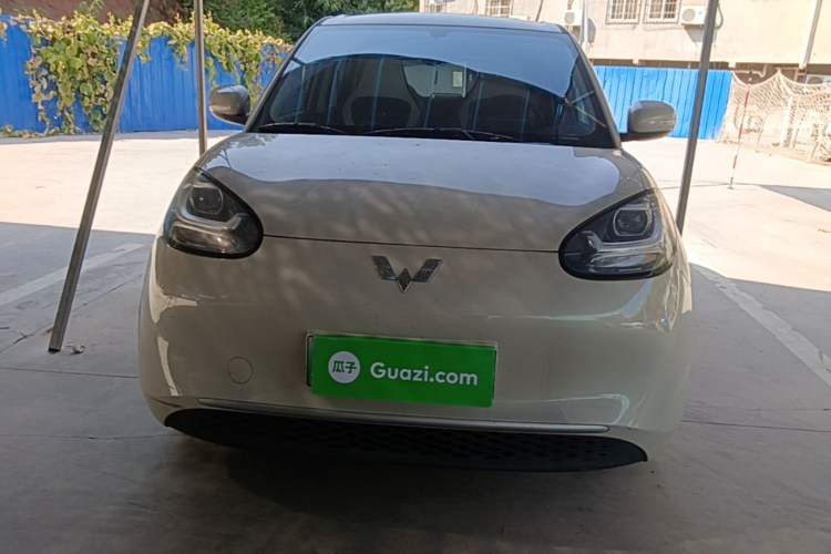 Used Wuling Bingo 2023 203km Light Edition Front