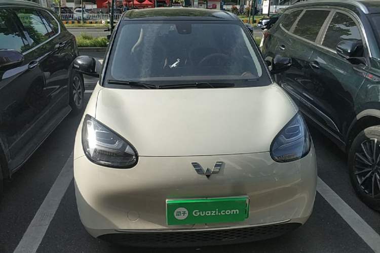 Used Wuling Bingo 2023 333 km Lingxi Connected Version Front