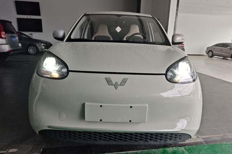 Used Wuling Bingo 2023 203km Light Edition Front