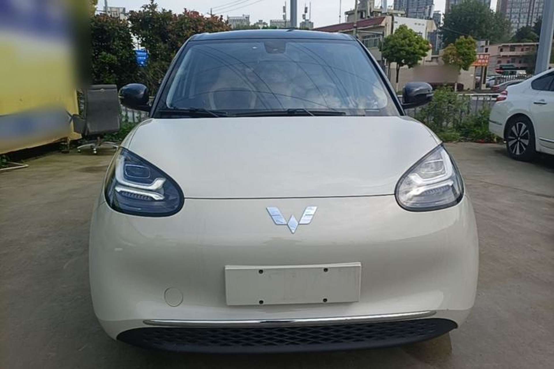 Used Wuling Bingo 2023 333 km Lingxi Connected+ Version Front