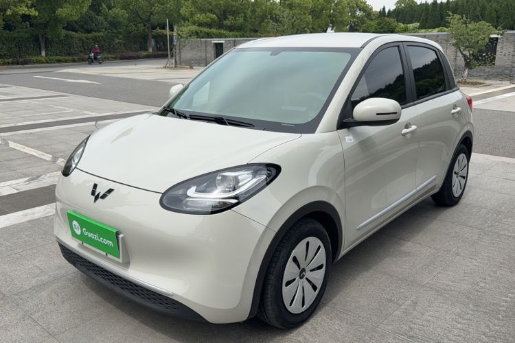 Used Wuling Bingo 2023 203km Light Edition Guazi used car, China used car export, Used car for sale, Used Wuling cars, Cheapest cars for sale, Electric vehicle, New energy car