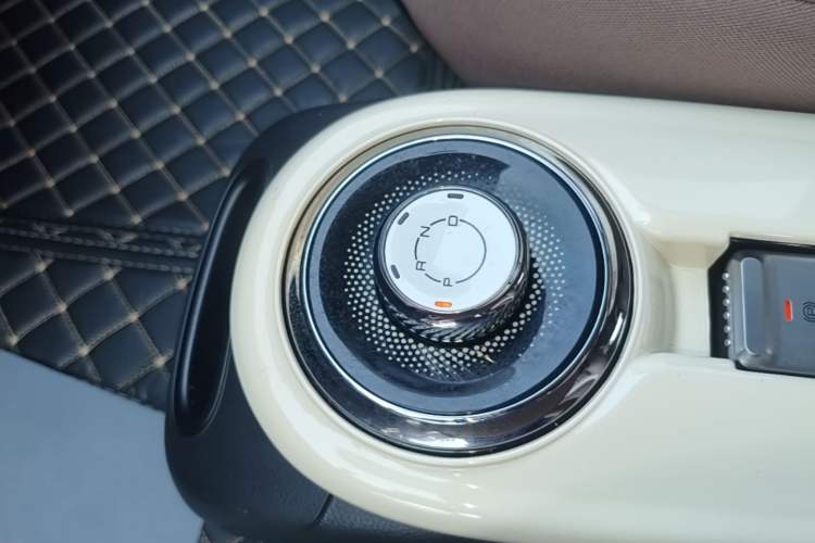 Used Wuling Bingo 2023 410 km Lingxi Deluxe Edition Gear Lever