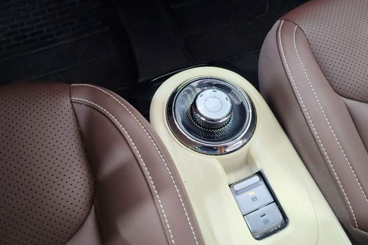 Used Wuling Bingo 2023 333km Enjoy+ Version Gear Lever