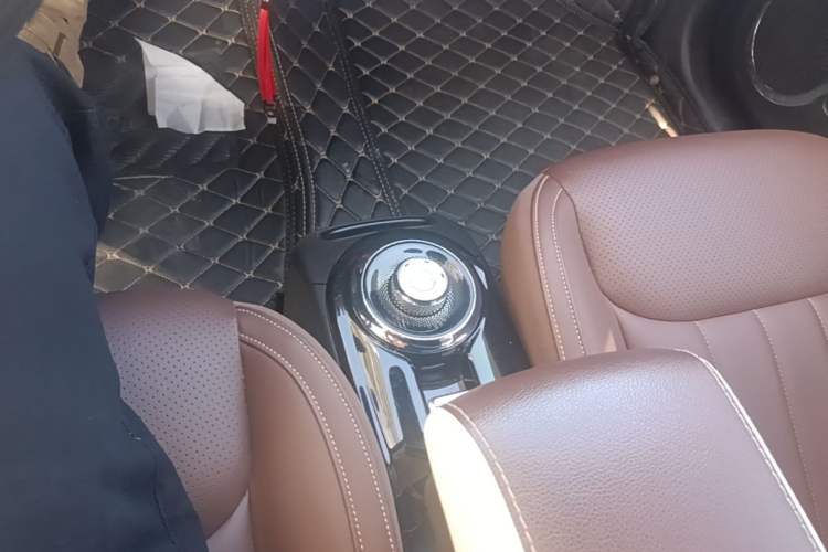 Used Wuling Bingo 2023 410 km Lingxi Deluxe Edition Gear Lever