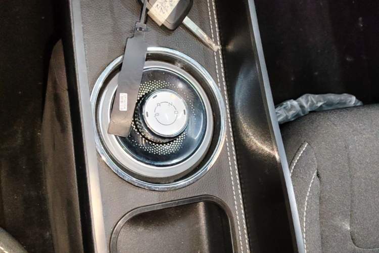 Used Wuling Bingo 2023 333 km Fast-Share Version Gear Lever