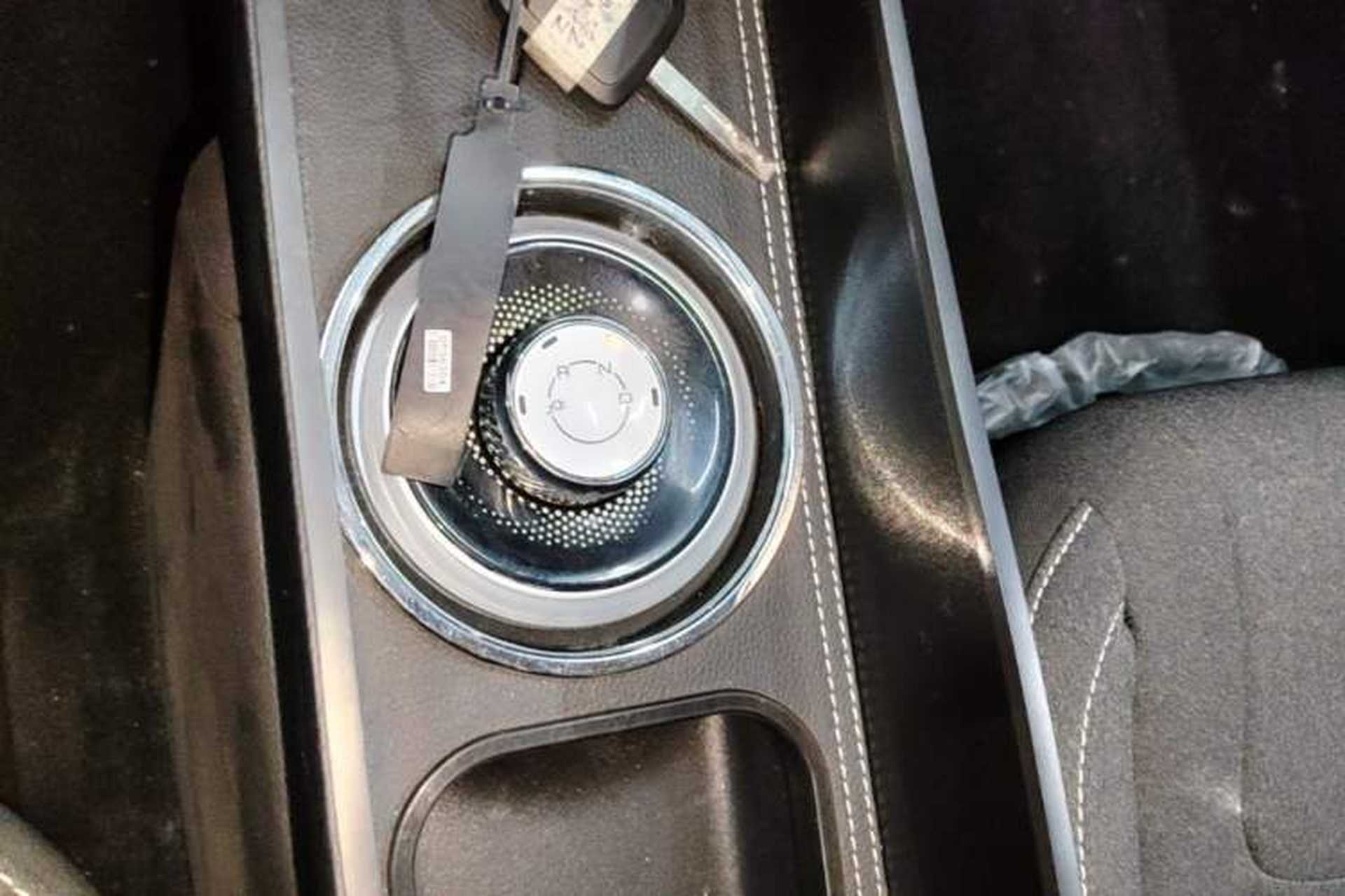 Used Wuling Bingo 2023 333 km Fast-Share Version Gear Lever