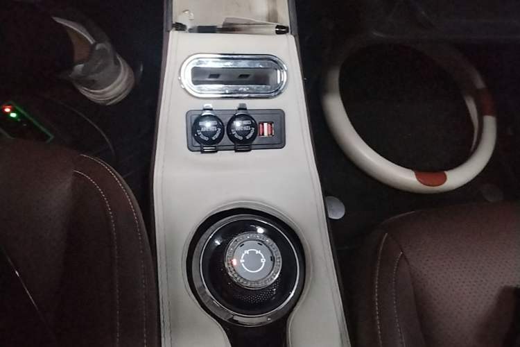Used Wuling Bingo 2023 333 km Enjoyment Version Gear Lever