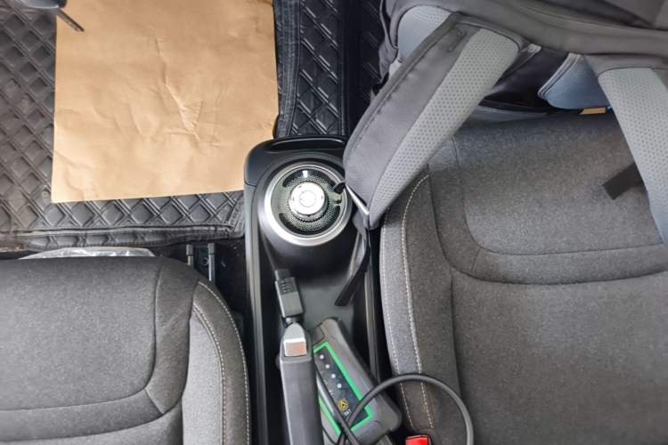 Used Wuling Bingo 2023 333 km Fast-Share Version Gear Lever