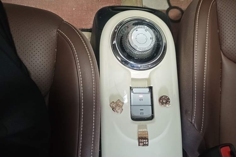 Used Wuling Bingo 2023 333 km Lingxi Connected+ Version Gear Lever