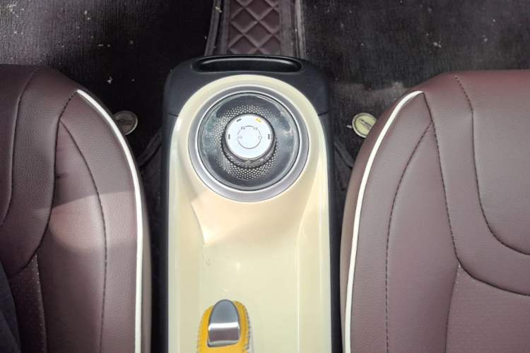 Used Wuling Bingo 2023 333 km Fast-Share Version Gear Lever