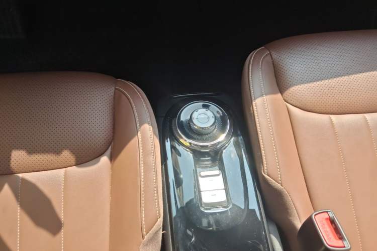 Used Wuling Bingo 2023 333 km Lingxi Connected+ Version Gear Lever