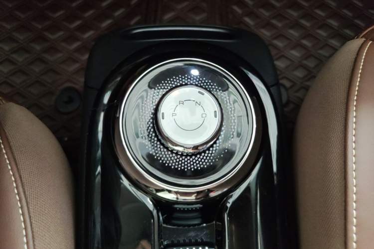Used Wuling Bingo 2023 333 km Lingxi Connected+ Version Gear Lever