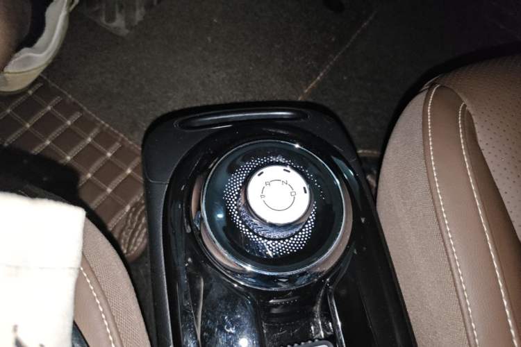 Used Wuling Bingo 2023 333 km Enjoyment Version Gear Lever