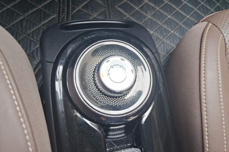 Used Wuling Bingo 2023 333 km Enjoyment Version Gear Lever