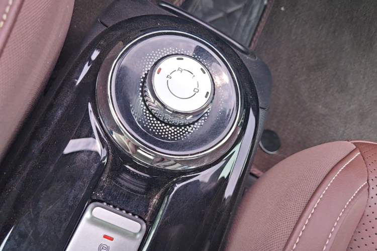 Used Wuling Bingo 2023 333 km Fast-Share Version Gear Lever