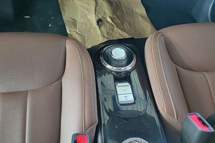 Used Wuling Bingo 2023 333km Enjoy+ Version Gear Lever
