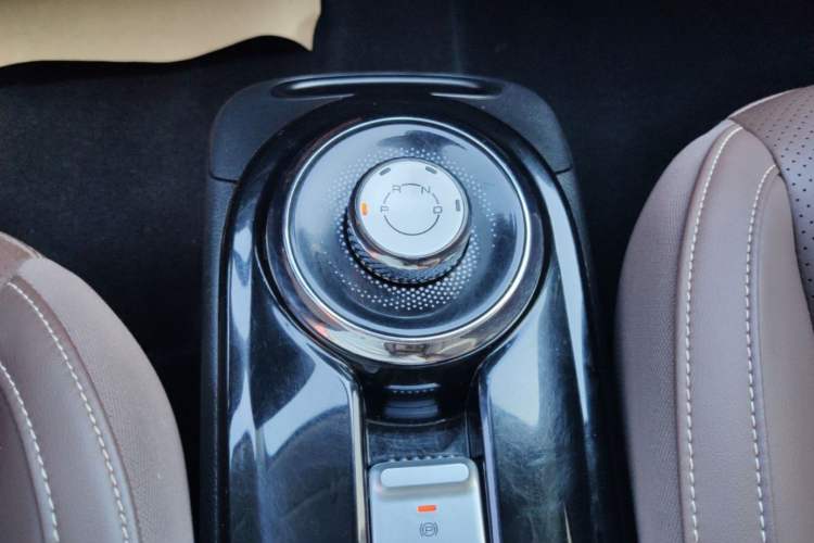 Used Wuling Bingo 2023 333 km Lingxi Connected+ Version Gear Lever