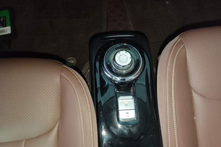 Used Wuling Bingo 2023 333 km Enjoyment Version Gear Lever