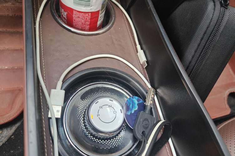 Used Wuling Bingo 2023 333 km Lingxi Connected+ Version Gear Lever
