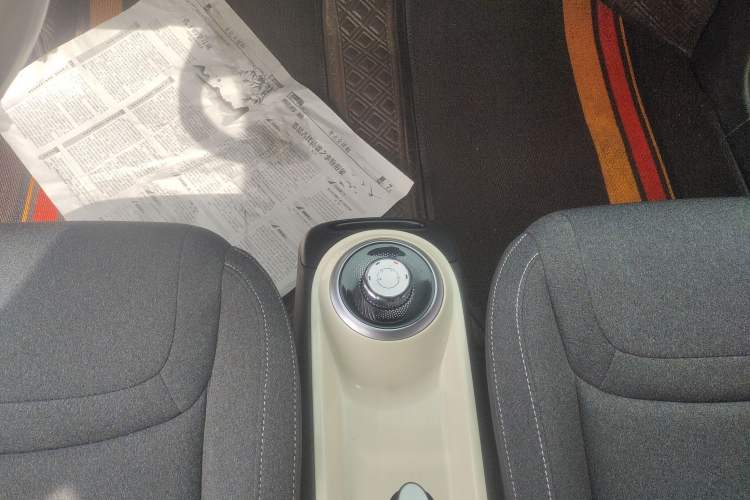 Used Wuling Bingo 2023 333 km Fast-Share Version Gear Lever