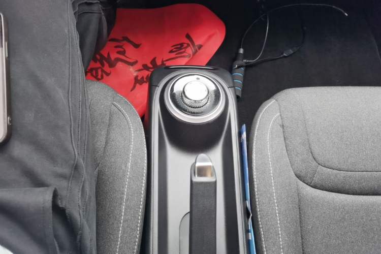 Used Wuling Bingo 2023 333 km Fast-Share Version Gear Lever