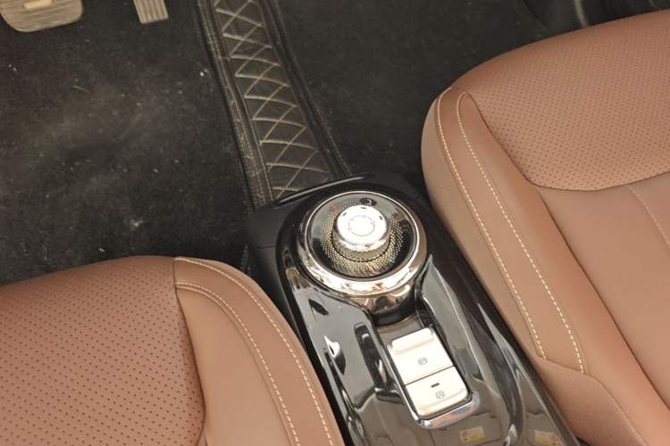 Used Wuling Bingo 2023 333 km Enjoyment Version Gear Lever