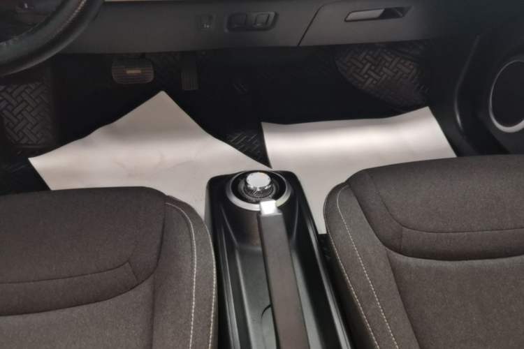 Used Wuling Bingo 2023 203km Light Edition Gear Lever