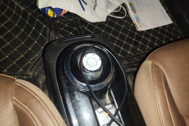 Used Wuling Bingo 2023 333 km Enjoyment Version Gear Lever
