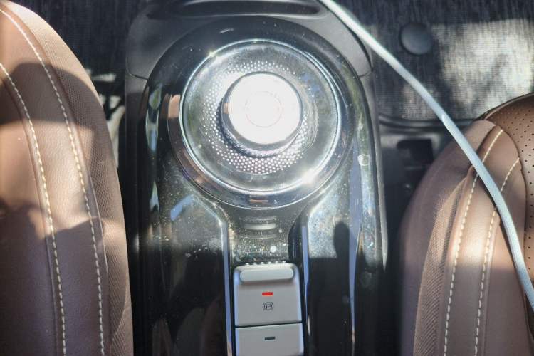 Used Wuling Bingo 2023 333 km Enjoyment Version Gear Lever