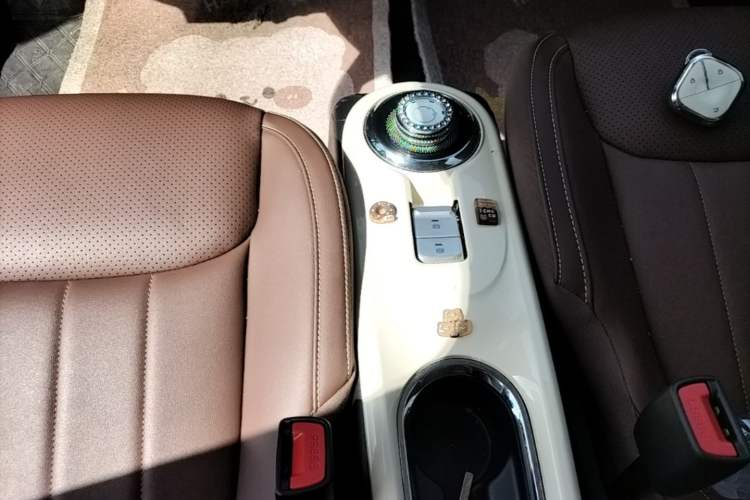 Used Wuling Bingo 2023 333km Enjoy+ Version Gear Lever