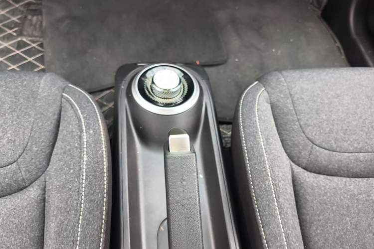 Used Wuling Bingo 2023 333 km Fast-Share Version Gear Lever