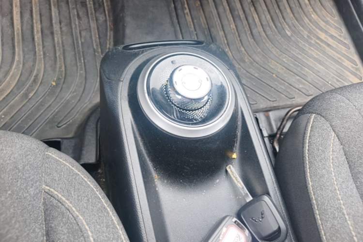 Used Wuling Bingo 2023 333 km Fast-Share Version Gear Lever